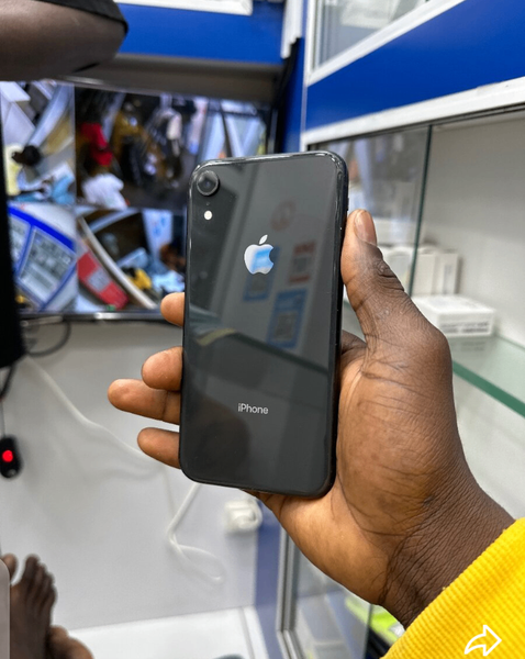 iPhone XR Noir Débloqué