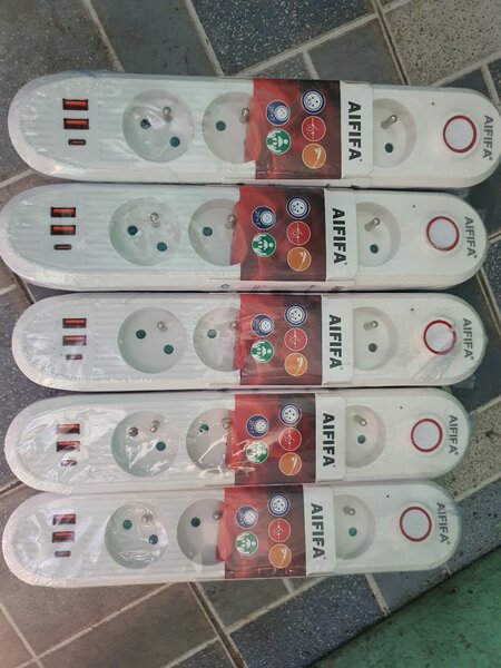 MULTIPRISES PROTECTION DIFFÉRENTS MODÈLE