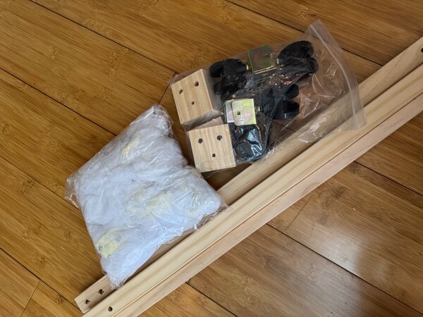 Деревянная кроватка качалка