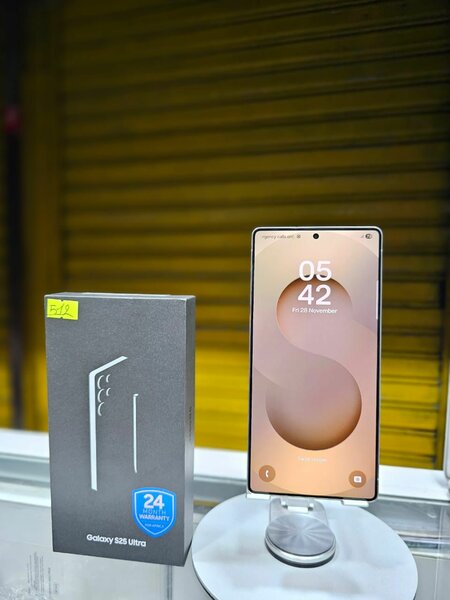 Samsung Galaxy S25 ultra 512