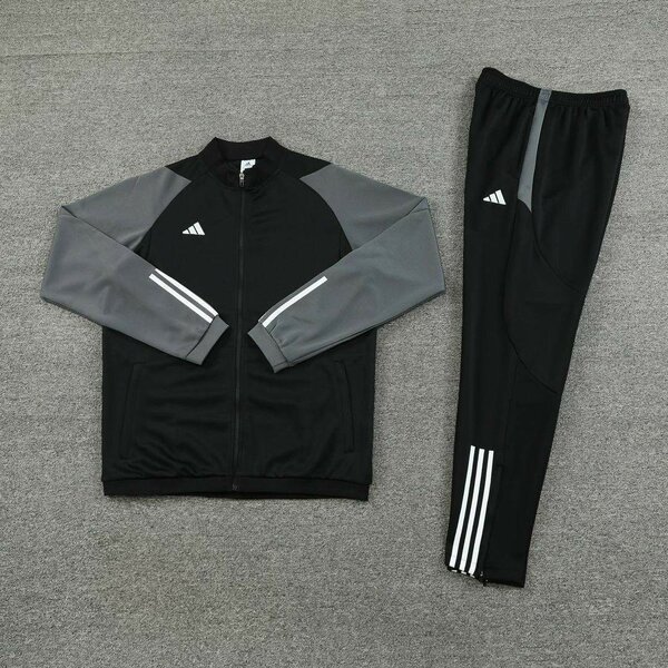 ADIDAS TRACKSUIT