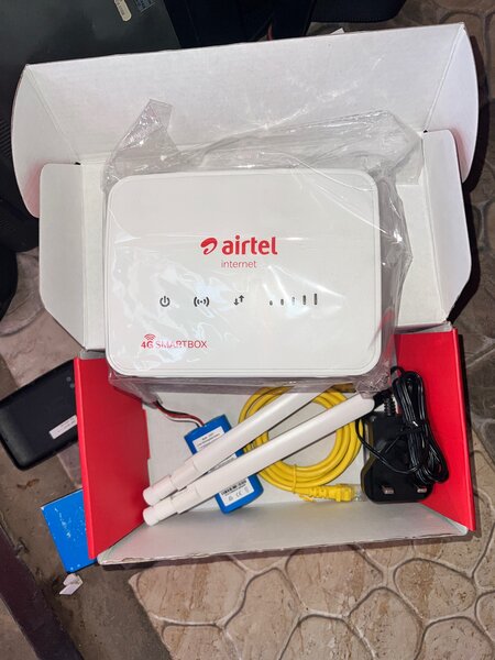 Universal ZLT AIRTEL ROUTER