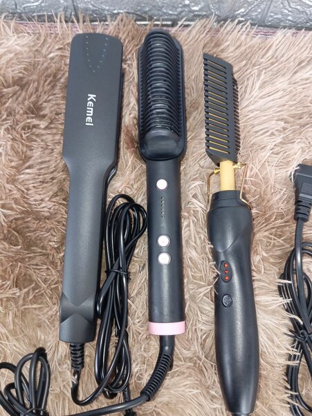 Brosse Chauffante Kemei 3-en-1