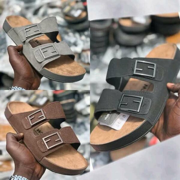 Sandales plates pour hommes