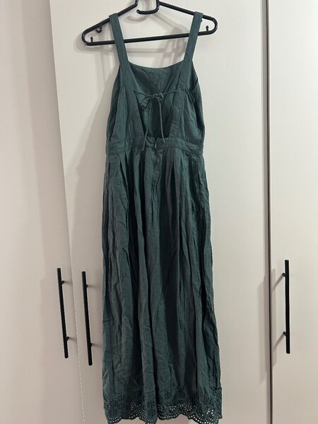 Миди платье с открытой спиной