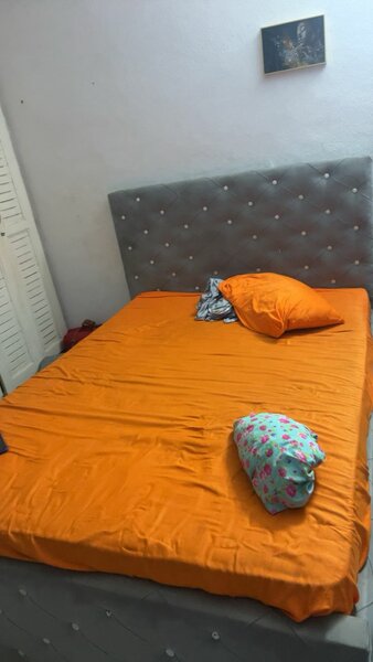 Lit capitonnée 0758583298