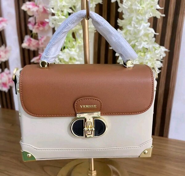 Sac à main Versse en cuir blanc et marron