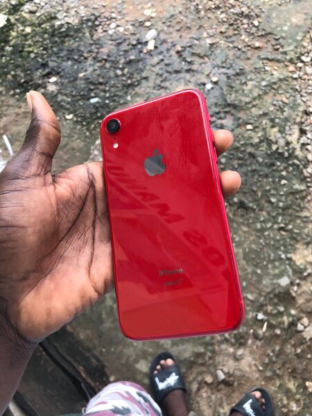 iPhone XR Rouge