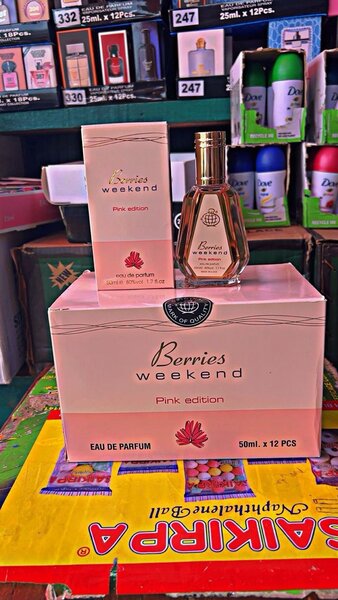 Parfum Berries Weekend Pink