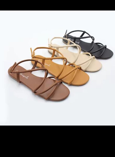 Sandales plates élégantes