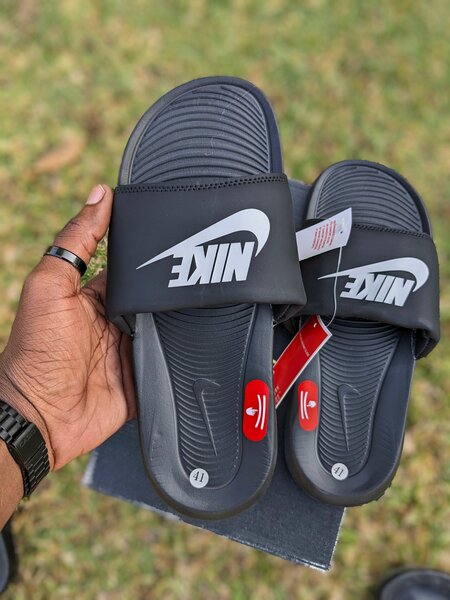 ADIDAS,NIKE SLIPPERS