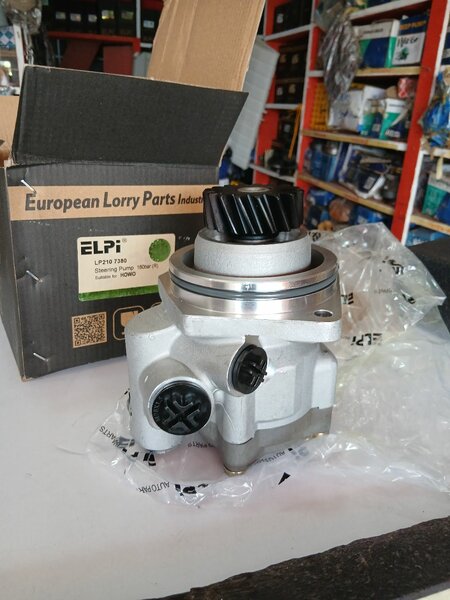 Pompe à direction HOWO