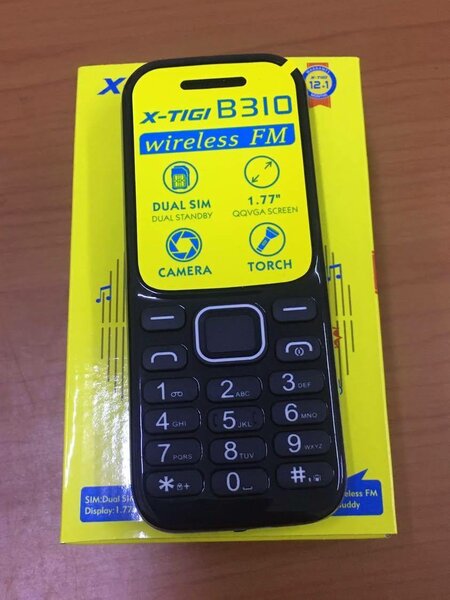 B310 Xtigi Small Button Phone