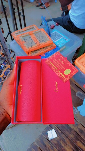 Étui à lunettes Cartier rouge