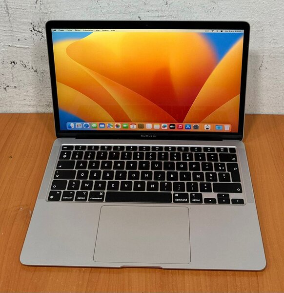 MACBOOK AIR RETINA M1 2020