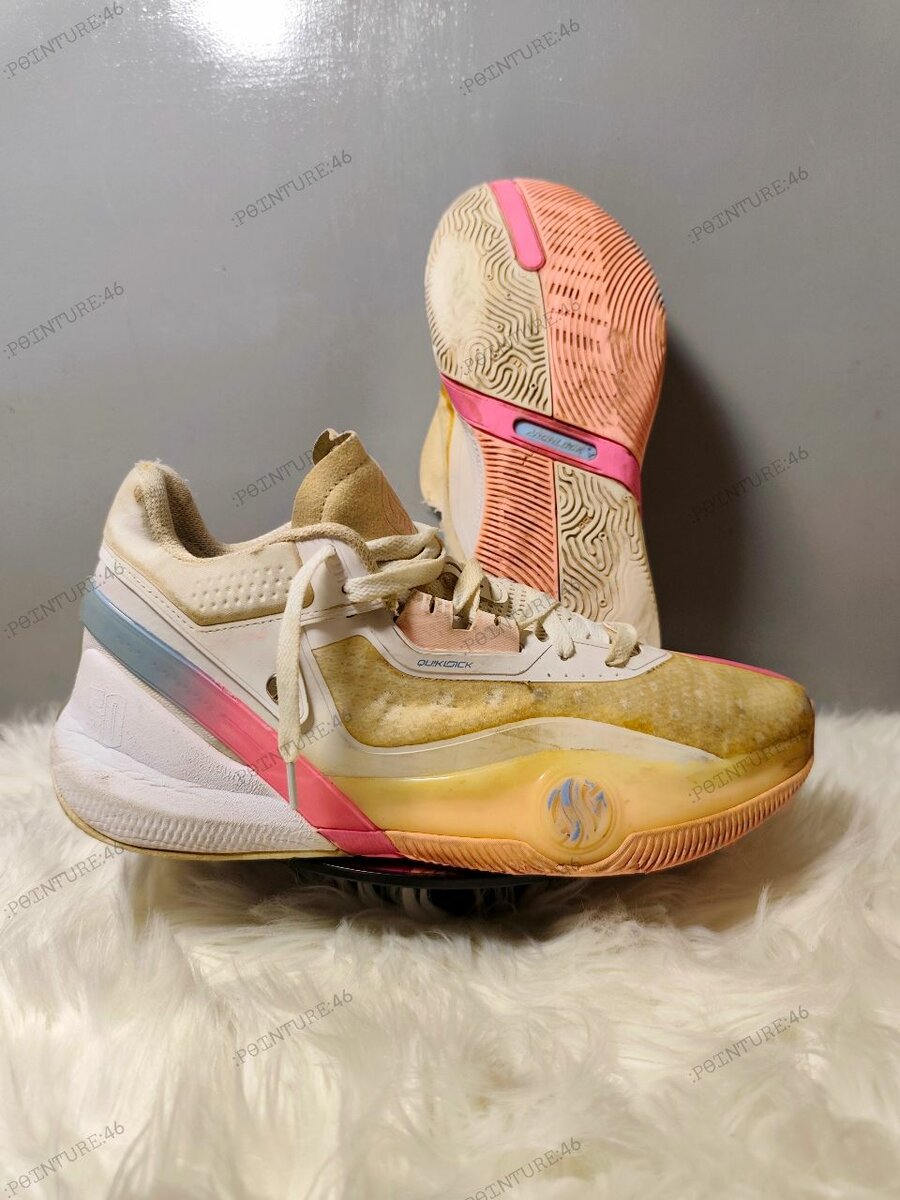 Chaussures de basket légères