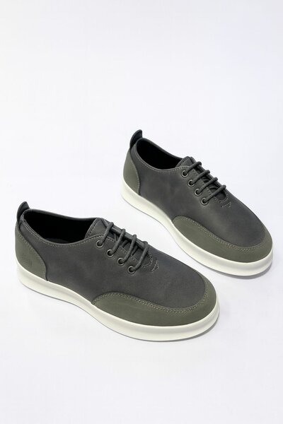 Sneakers modernes en toile