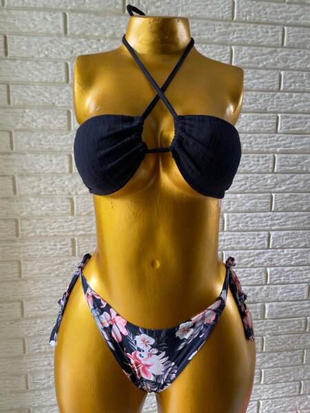 Bikini fleuri élégant