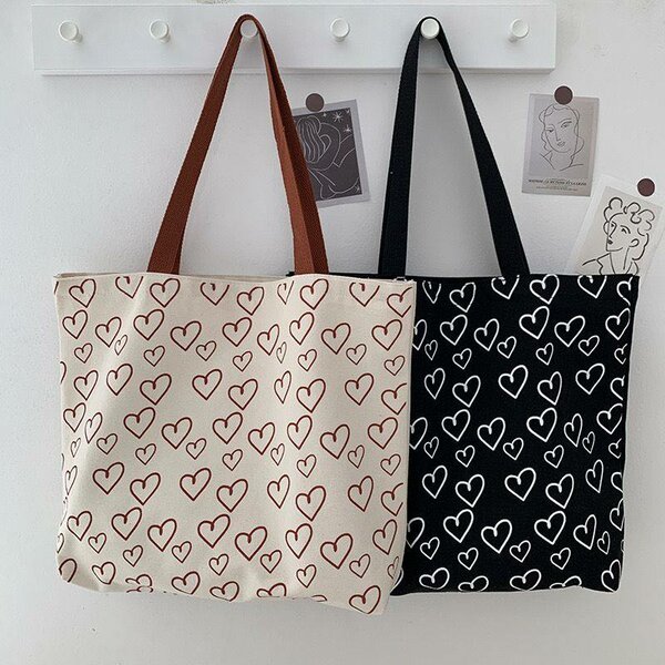 Tote bags