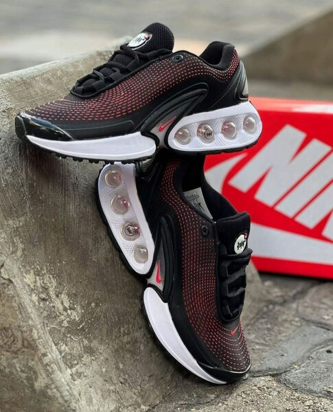 Baskets Nike Air Max modernes