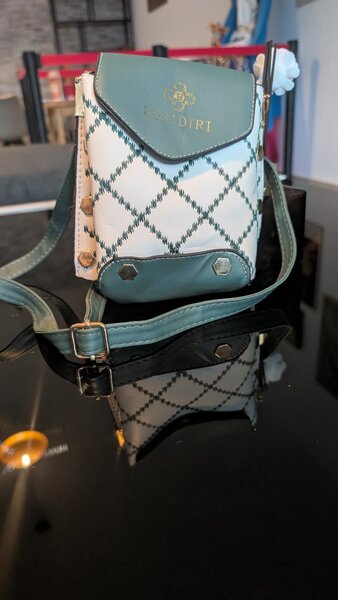 Sac bandoulière élégant