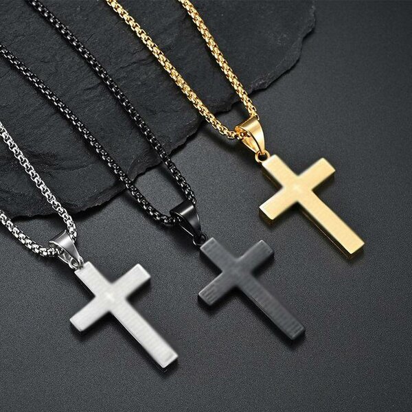 Collier Croix en Acier Inoxydable