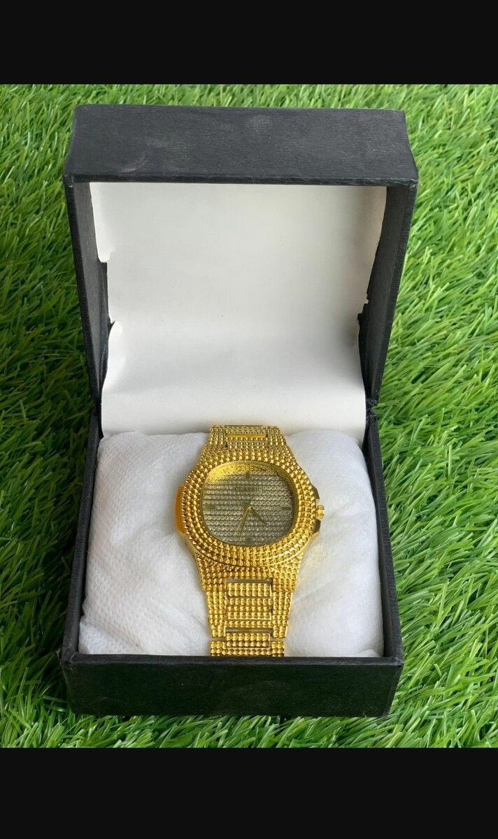 Men's women's analouge watch