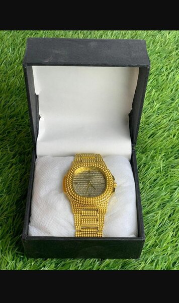 Men's women's analouge watch