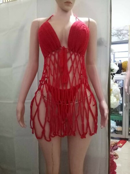 Robe de plage crochet rouge