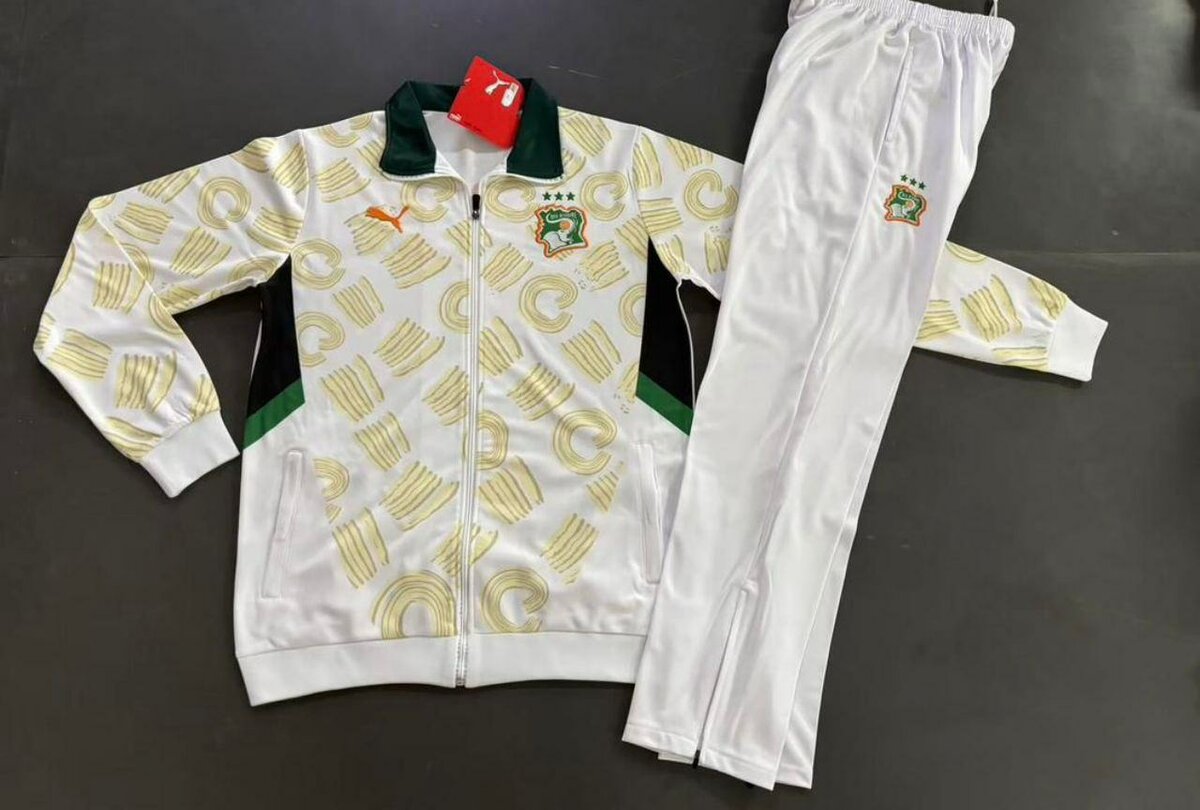 Ensemble survêtement CIV