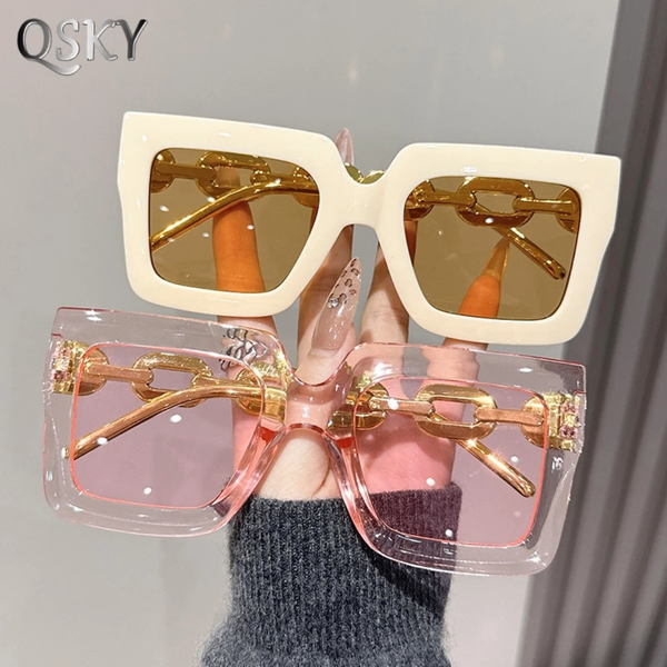 Lunettes de soleil carrées tendance