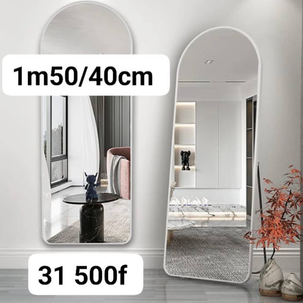 Beau miroir élégant pour votre maison 1m50/40cm