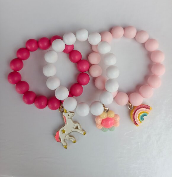 Bracelets perles charm enfant
