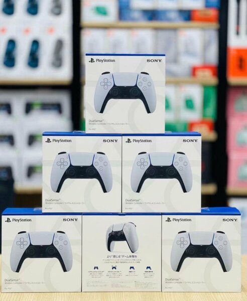 PS5 controllers