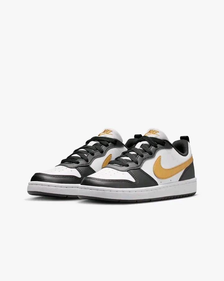 Nike Dunk Low noir et blanc