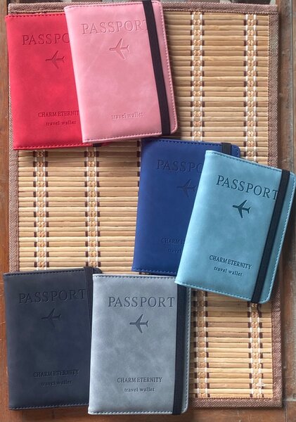 Porte-passeport élégante