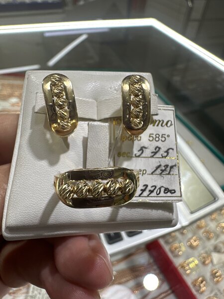 Серьги с кольцой