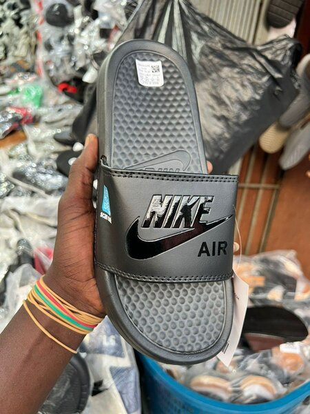 Sandales Nike Air pour homme