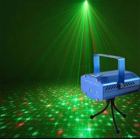 PROJECTEUR DE JEUX DE LUMIÈRE LASER