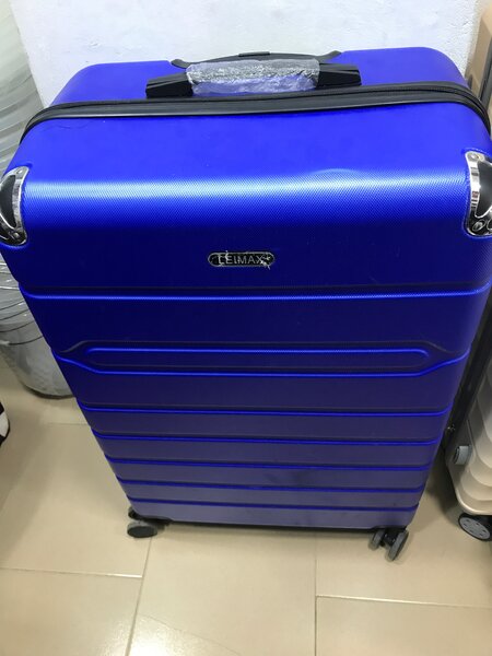 Valise à roulettes colorée