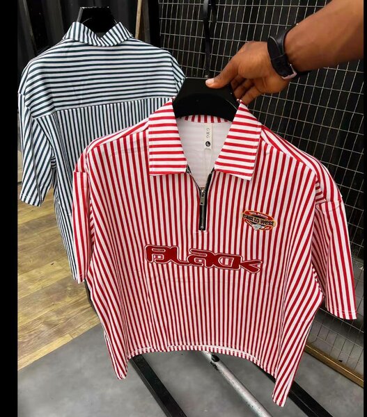 Polo rayé tendance