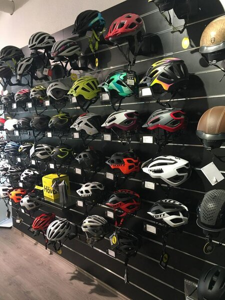 Casque de Vélo pour Homme et Femme - Léger et Sécurisé