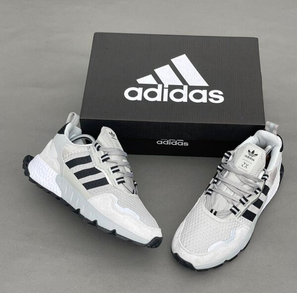 Chaussures de Sport Adidas