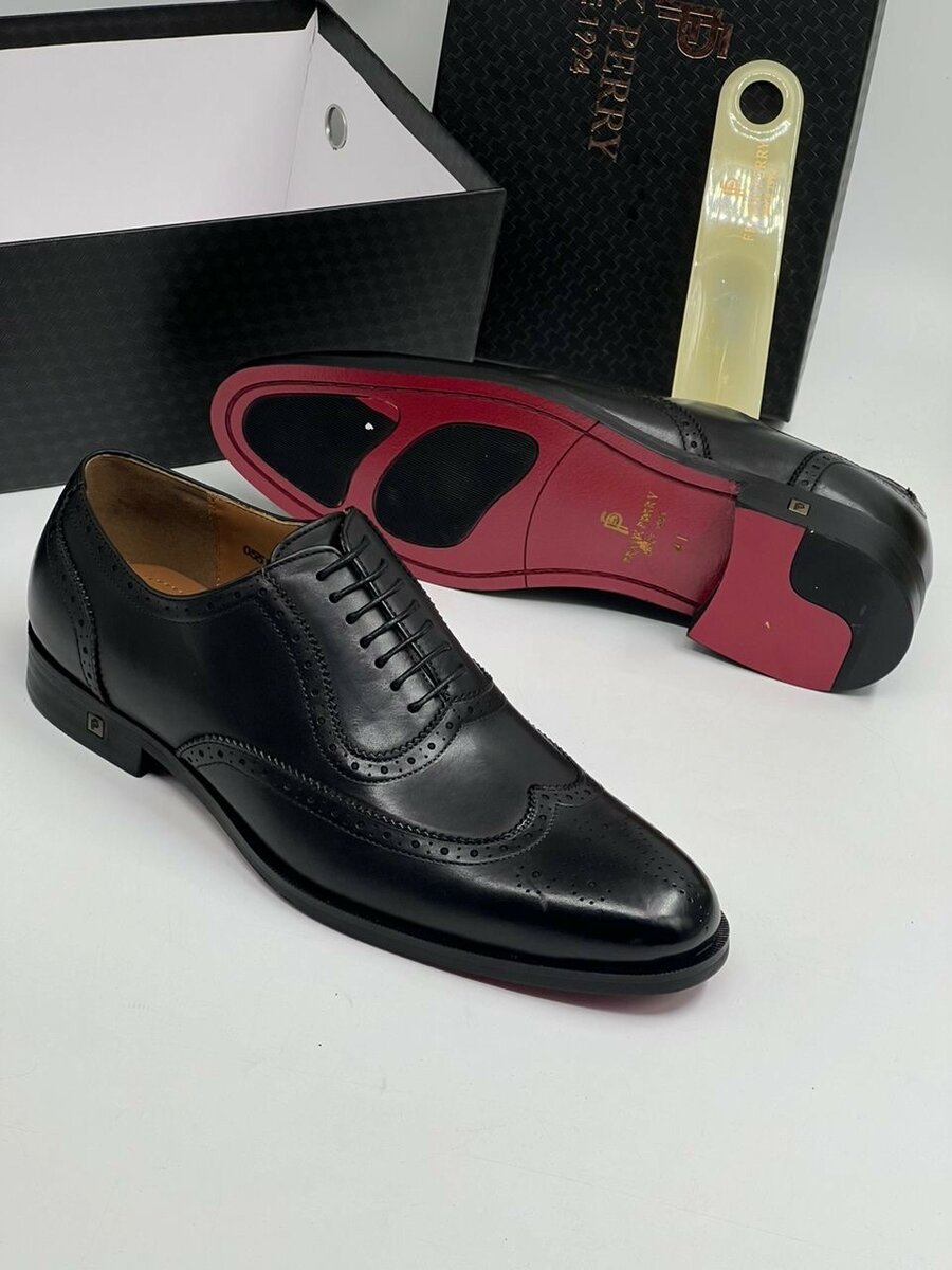 EXECUTIVE SHOES