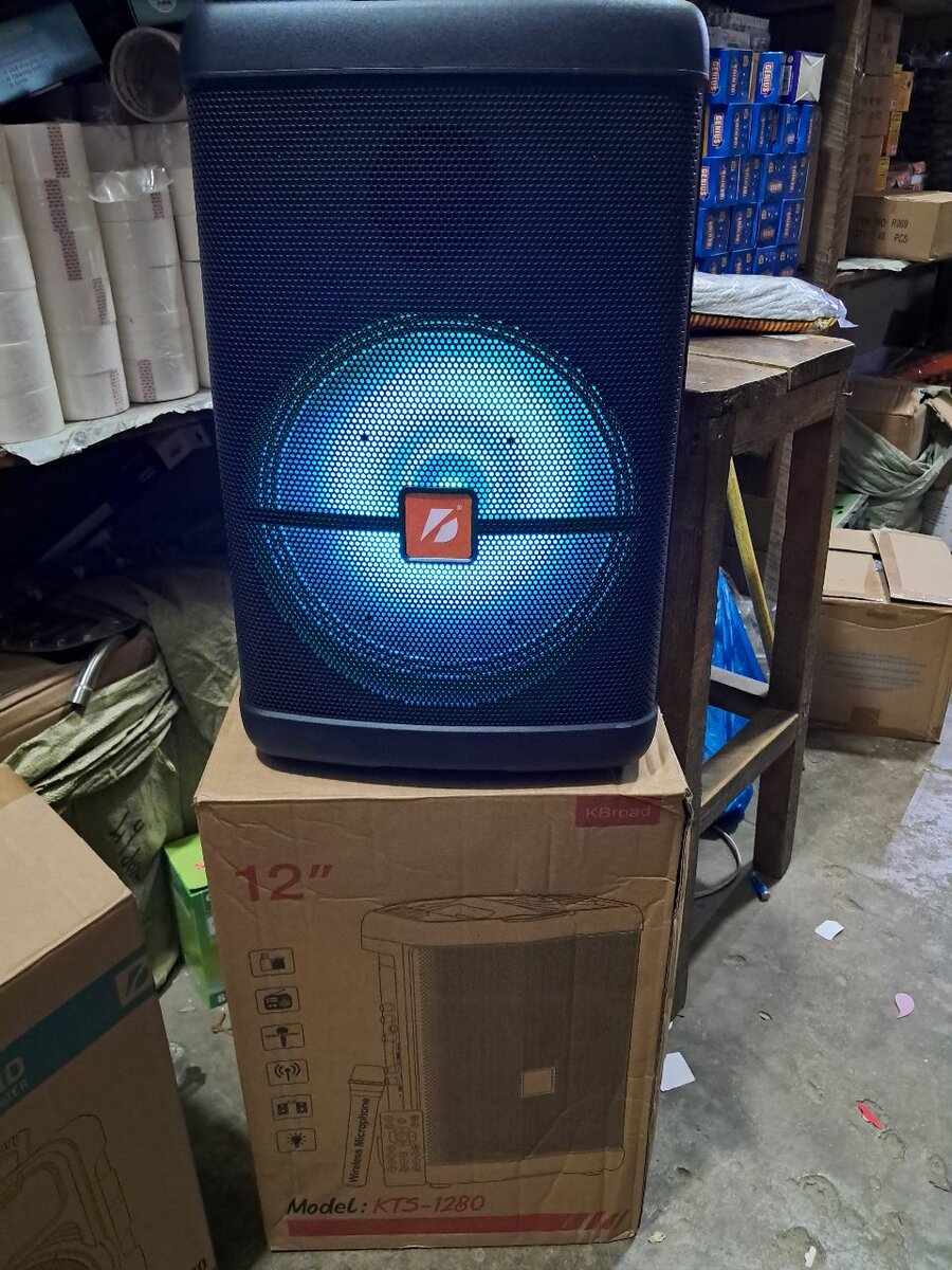 Rechargeable Bluetooth speaker