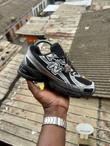 Chaussures de course légères