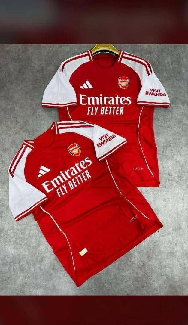 Maillots de football Adidas