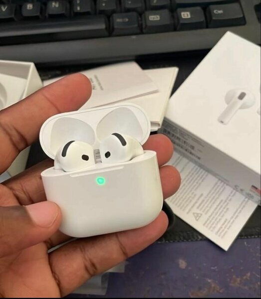 Apple Wireless Earbuds