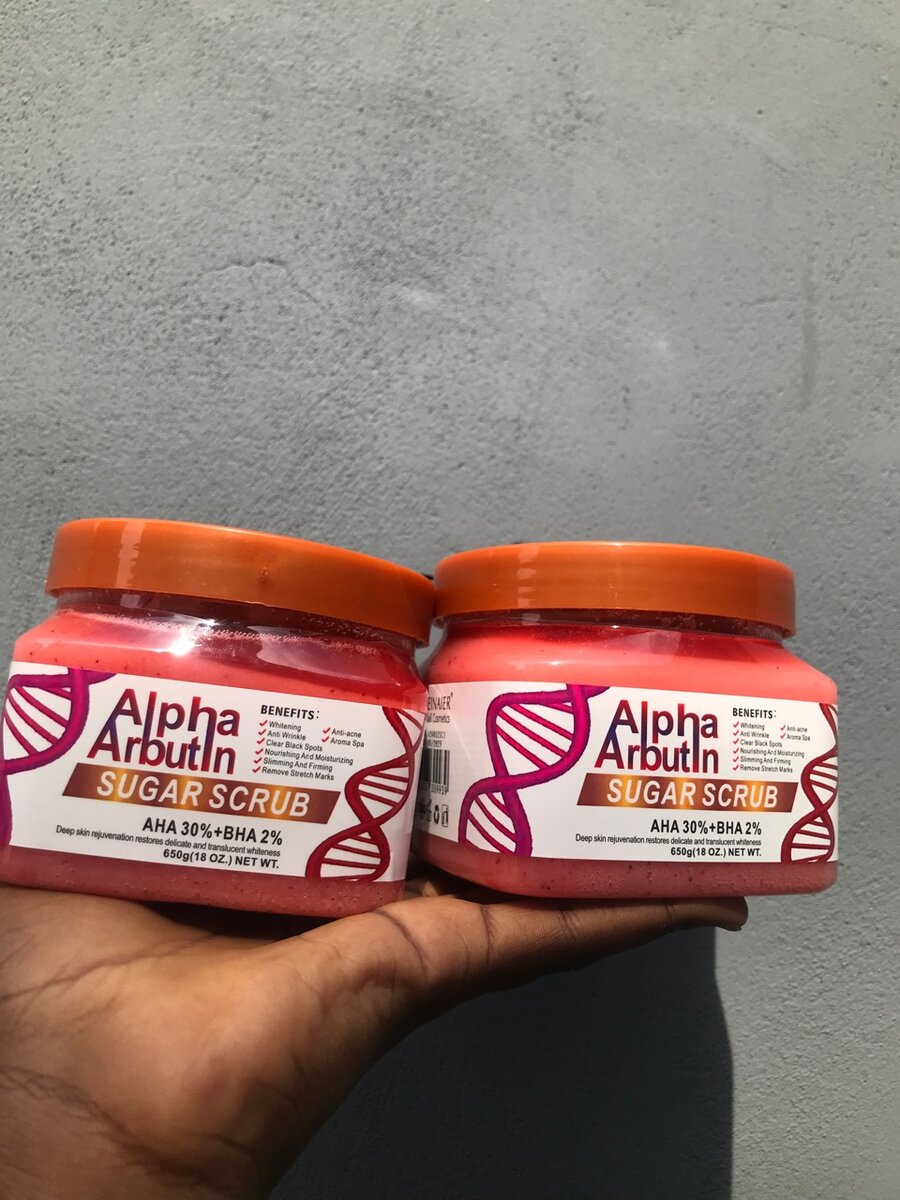 AlphaArbutin sugar scrub