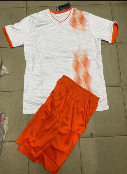 Ensemble Foot US Orange et Blanc